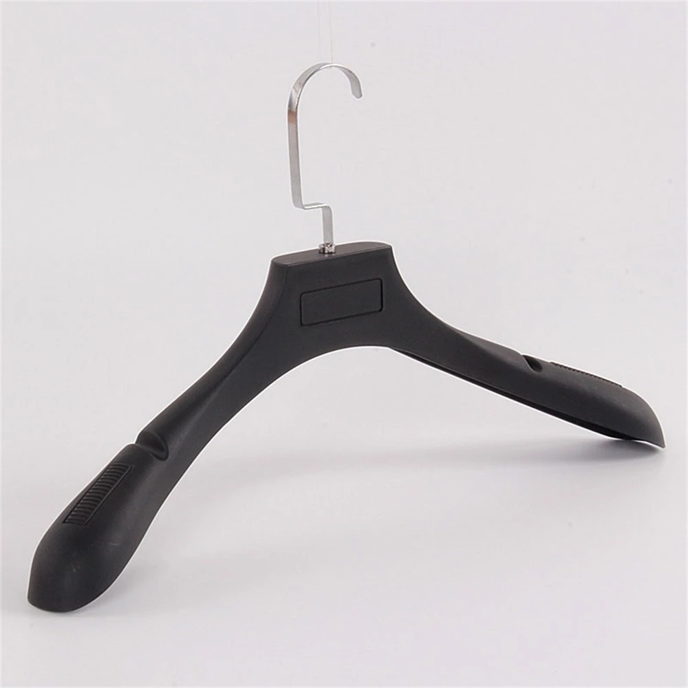 Thick Black Garment Hanger Matte Plastic Coat Display Hanger Flat Hook Clothing Hanger Rack for Man Women Clothes