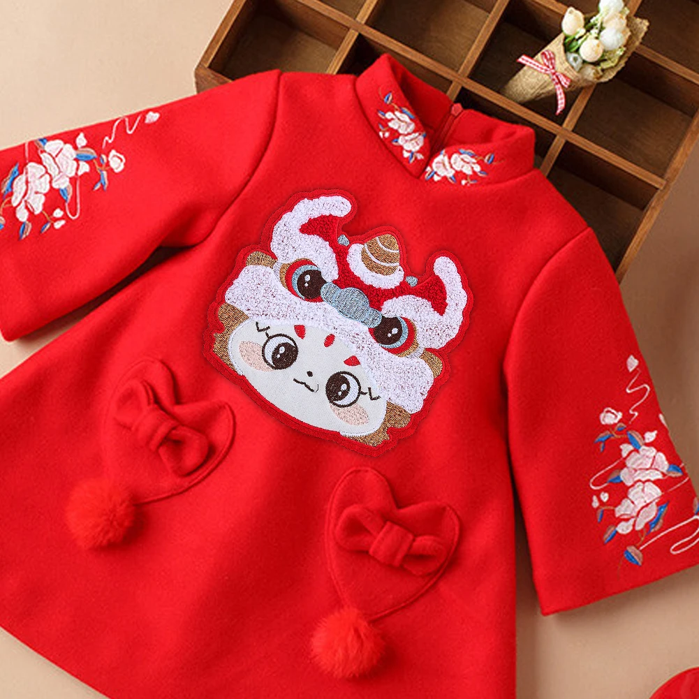 Cinese Lucky Lion Dragon Patch ricamo Applique cucire su emblema capodanno Decor vestiti abbigliamento forniture per cucire distintivo asciugamano