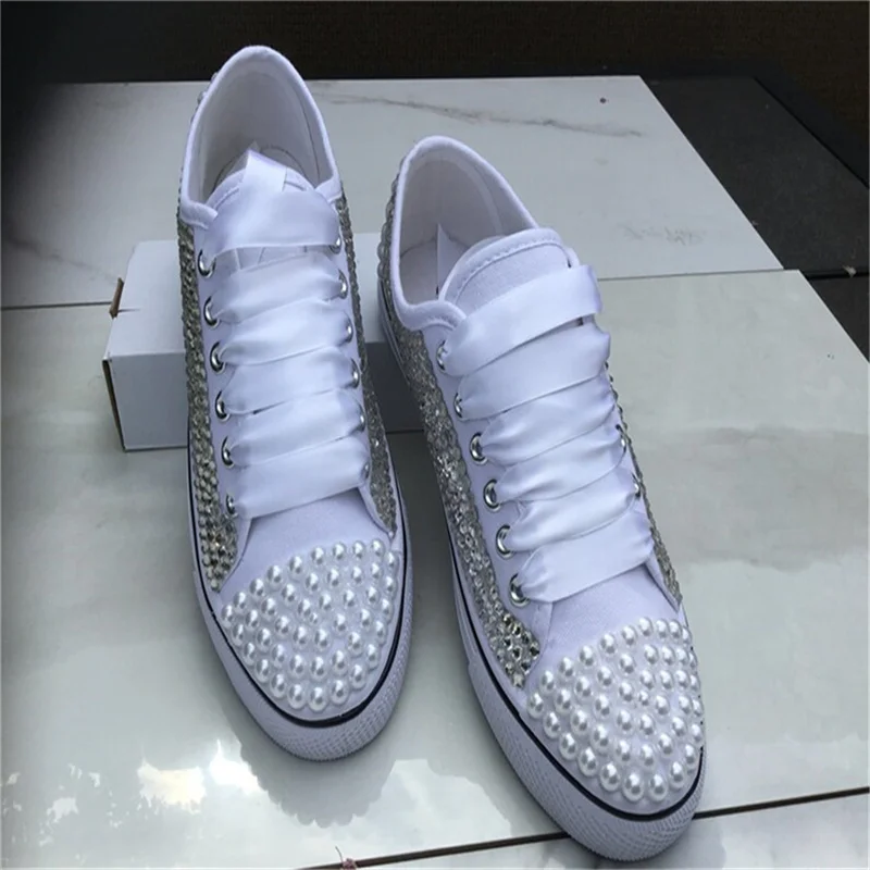 Explosive white pearl rhinestone fashion shoes all match canvas shoes heavy industry comfortable banquet street clapper shoes