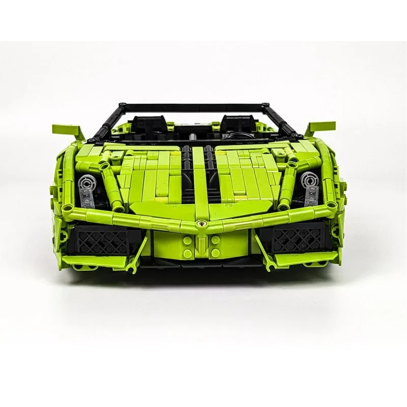 MOC-168062 New 1:10 Green Supercar GTR Assembly Splicing Building Blocks • 2724 Parts MOC Creative Building Blocks Toy Gift