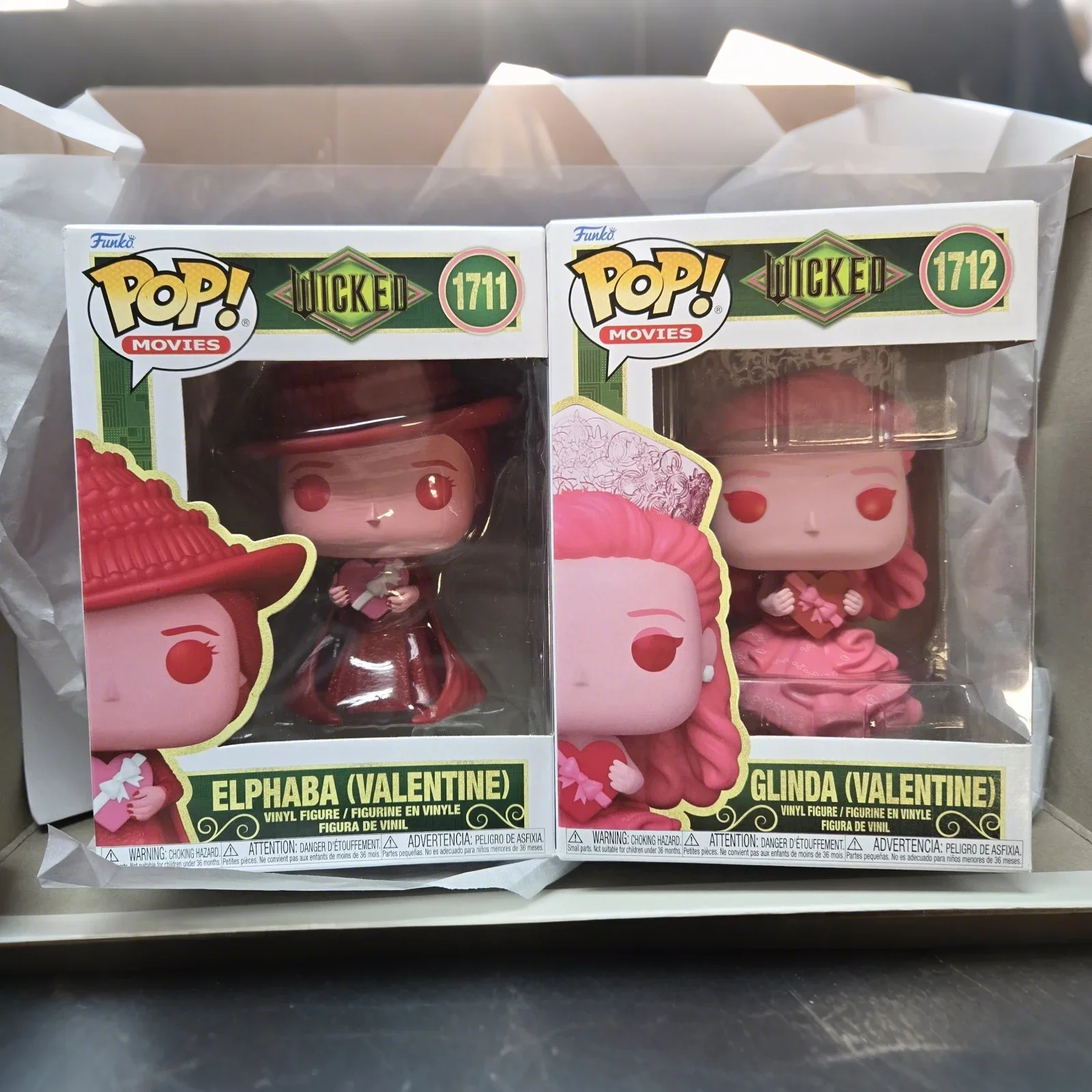 

Funko Pop Wicked Figure Elphaba Glinda Valentine #1711 1712 4.65 inches tall Figures Collectible Limited Edition Model Toy Gift