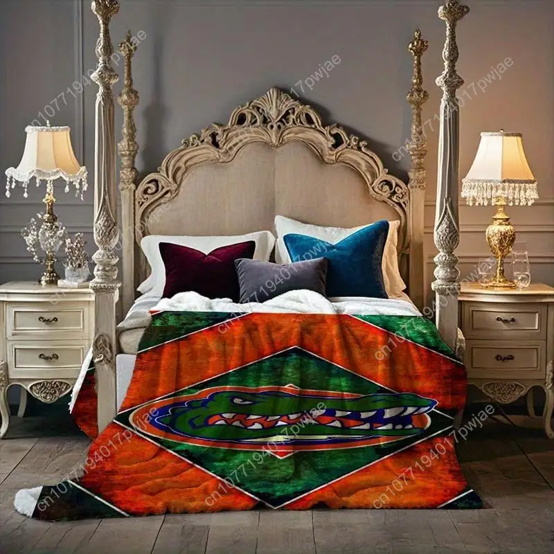 University of Florida Gators Logo Flannel Blanket - Soft 100% Polyester Fiber Suitable for All Seasons Custom blankets