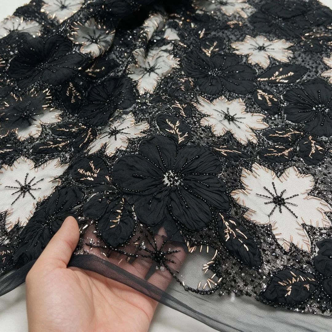 Embroidery Ai - Tecido de Renda Francesa com Bordado