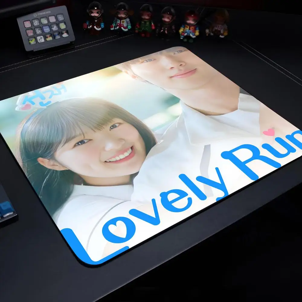 

Lovely Runner K-Korea TV S-Series MINISO Mouse Pad Anime Game Mouse Pad High Quality Small Desk Pad Rubber Laptop Desk Pad
