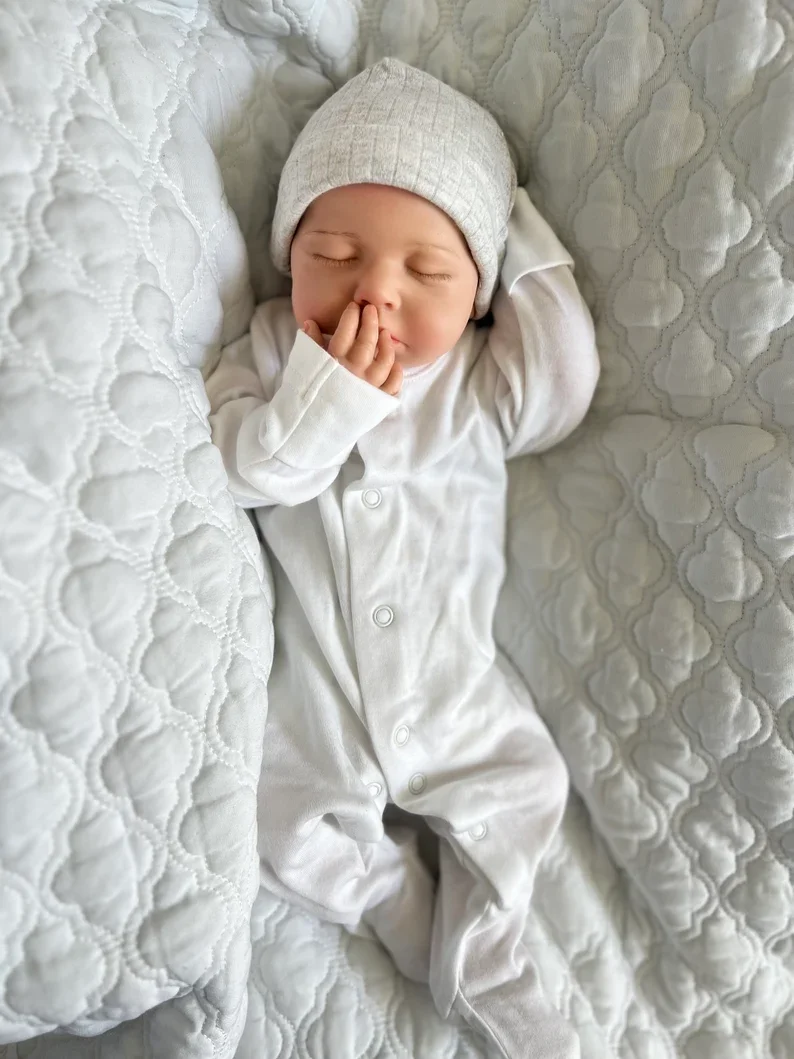18inch 2750G Reborn Dolls   Painted Full Solid Silicone Handmade Bebe Reborn Doll Reborn