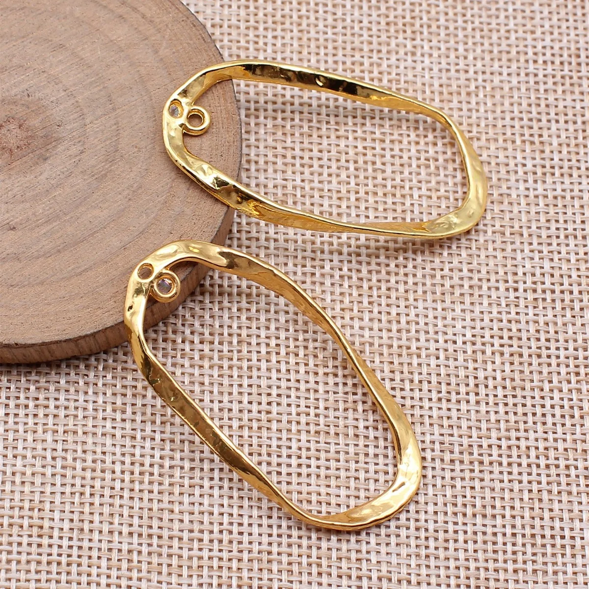 WYSIWYG 10pcs 49x26mm 4 Colors Oval Hoop Twisted Earring Connector Accessory For DIY Jewelry Making Handmade Jewelry Findings