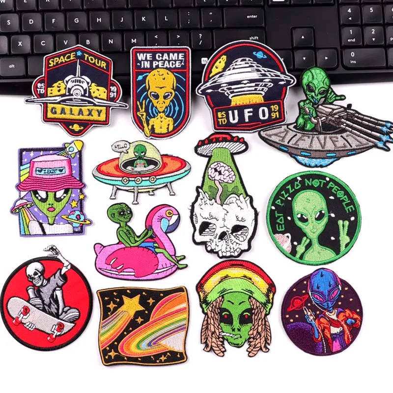 Space Alien UFO Patch Iron On Patches On Clothes Stickers DIY Planet Embroidery Patch Appliques Fusible Patches For Clothing Sew