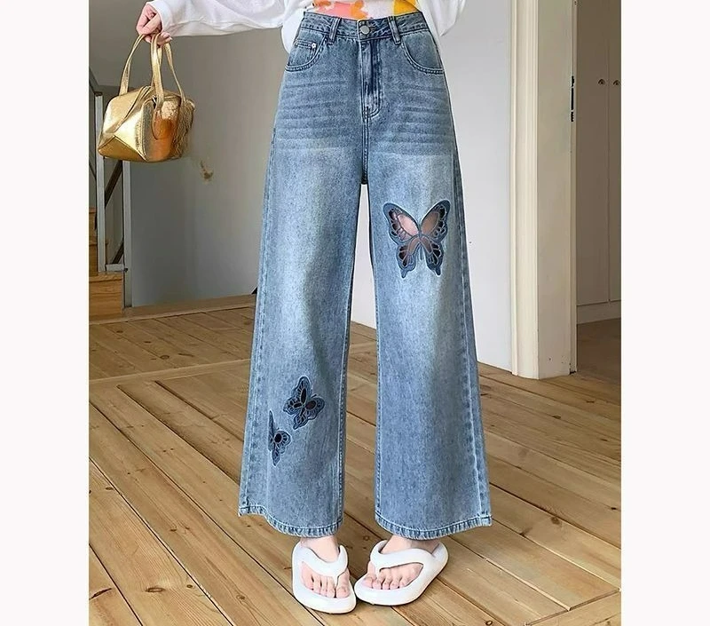 Retro Hollow Butterfly Jeans Women's Spring New Versatile Design Sense Loose High Waist Thin Wide Leg Nine-point Pants
