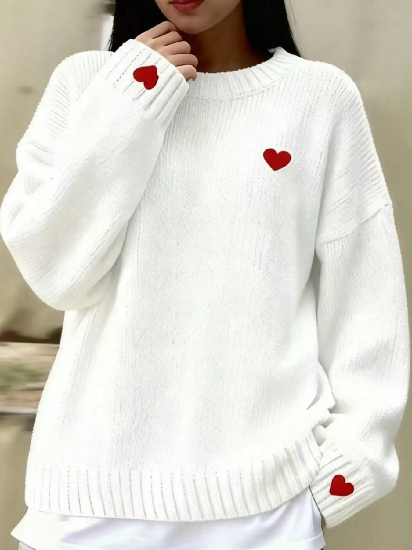 

White Heart Embroidery Knit Pullover Sweater for Women, Casual Fall Winter Style, Plus Size