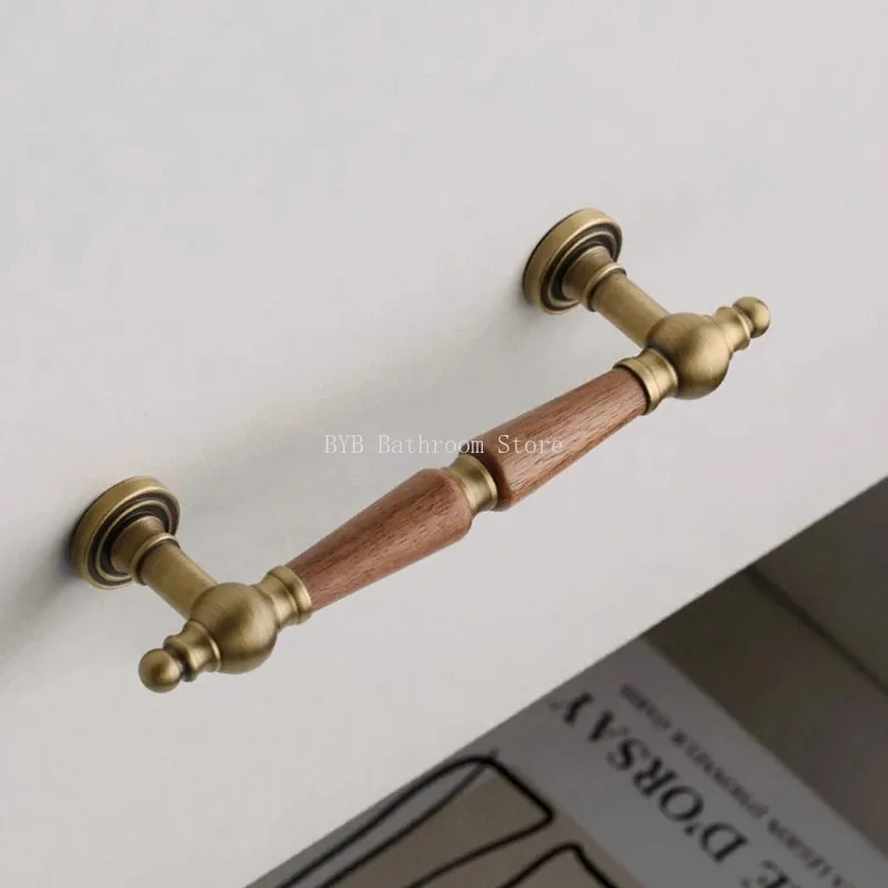 درج النحاس مقبض سحب العتيقة نمط العتيقة النحاس اللون خزانة باب خزانة ملابس مقبض خشب الجوز #3