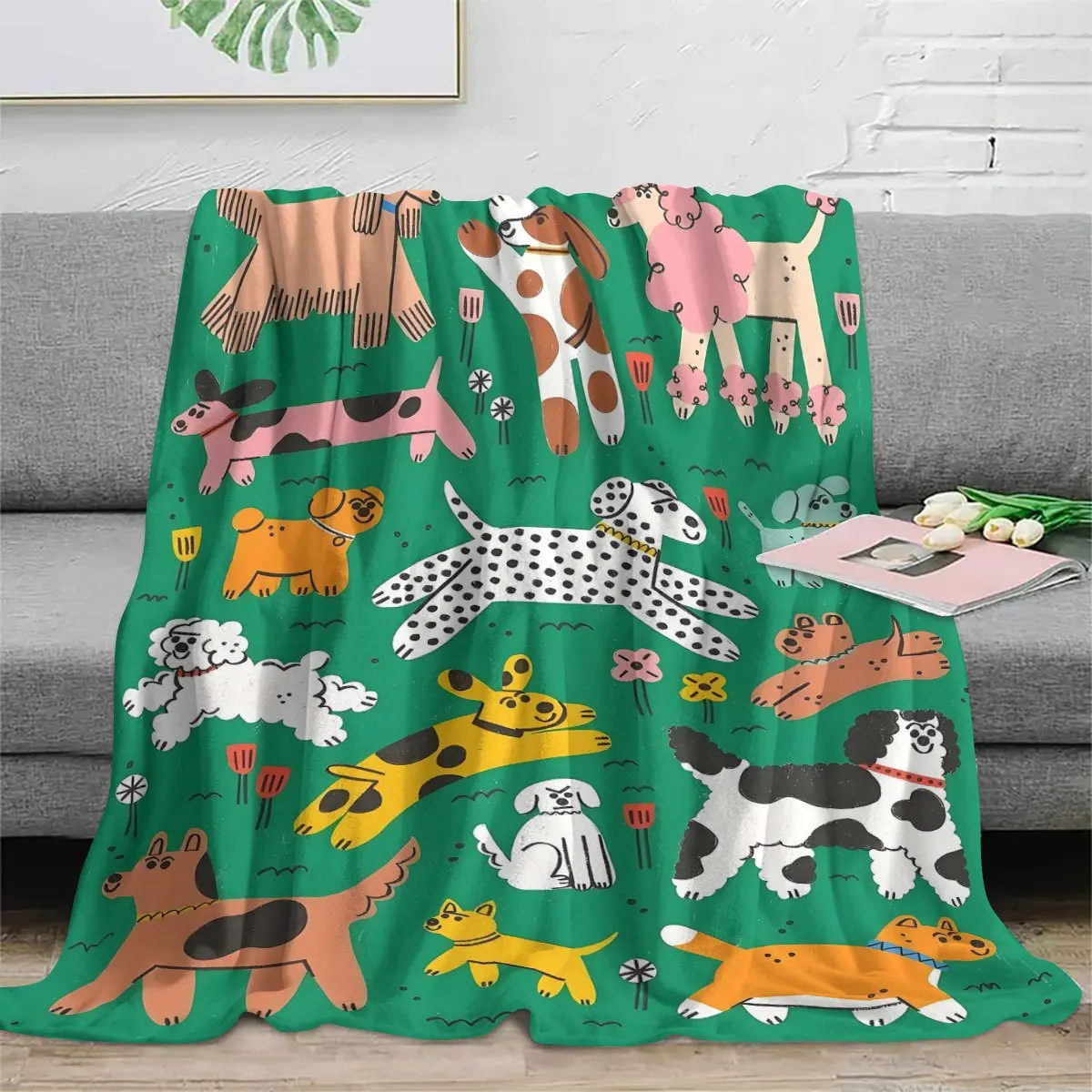 Cheerful Hand Drawn Dogs Throw Blanket,Bright Green Pet Flower Warm Blanket for Couch Trip Pet Lover Household Lovely Room Decor
