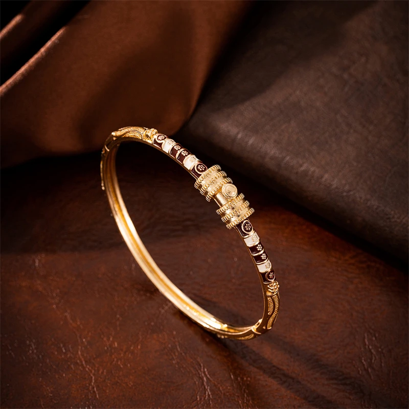 Fashion Stainless Steel Exquisite Jewelry Bracelet Women European and American Personalized Cuff Bracelet Accessories Wholesale