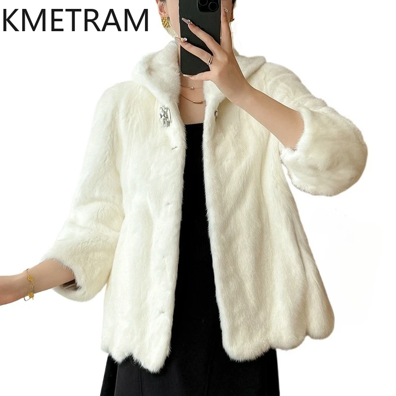 本物のミンクの毛皮コート、女性用ホワイトファージャケット、フード付き、高品質冬用女性服、毛皮ジャケット2025、女性用コート