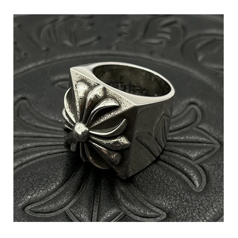

Trendy Square Cross Flower Cross Ring Thai Silver Retro Men's Medieval Non-fading Niche High-end Ring
