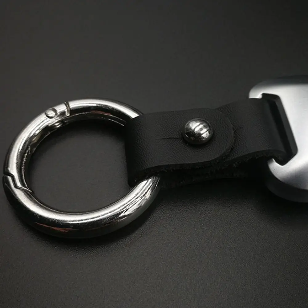 High Quality Super Lightweight Real Key Rings Man Car Keychain Male Creativity Gift Keychains Buckle Pendant