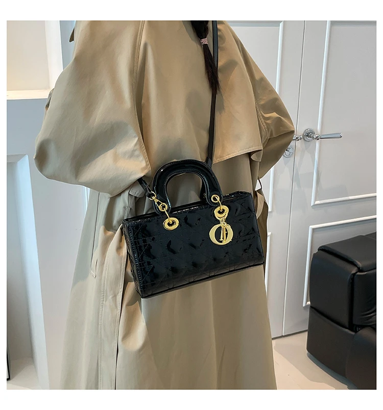 

2025 New High-end Luxury Brand Ladies Leather Shoulder Bag Famous Designer Paris Casual Elegant​