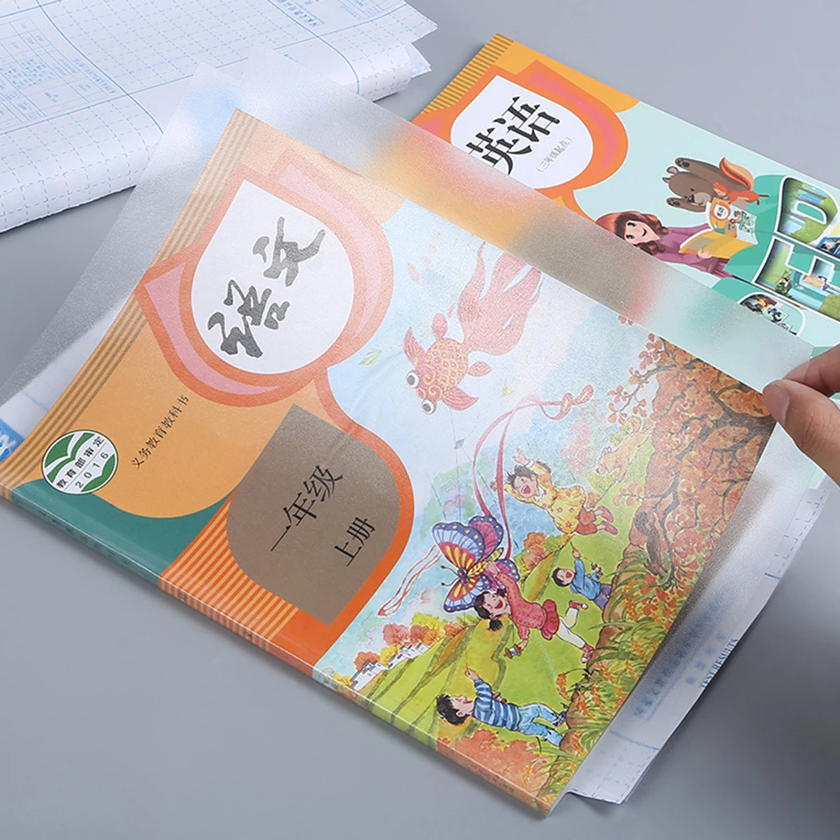 

10Pcs Clear Book Cover Transparent Protective Cover for Student Textbook Notebook Book Dust Grease Proof Easy to Use Covers