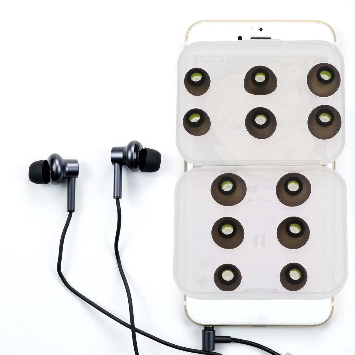 12Pcs Ultra Soft Silicone in- Plugs Noise Reduction Soundproof Earphone Caps Perfect Seal for Clear Sound Immersive