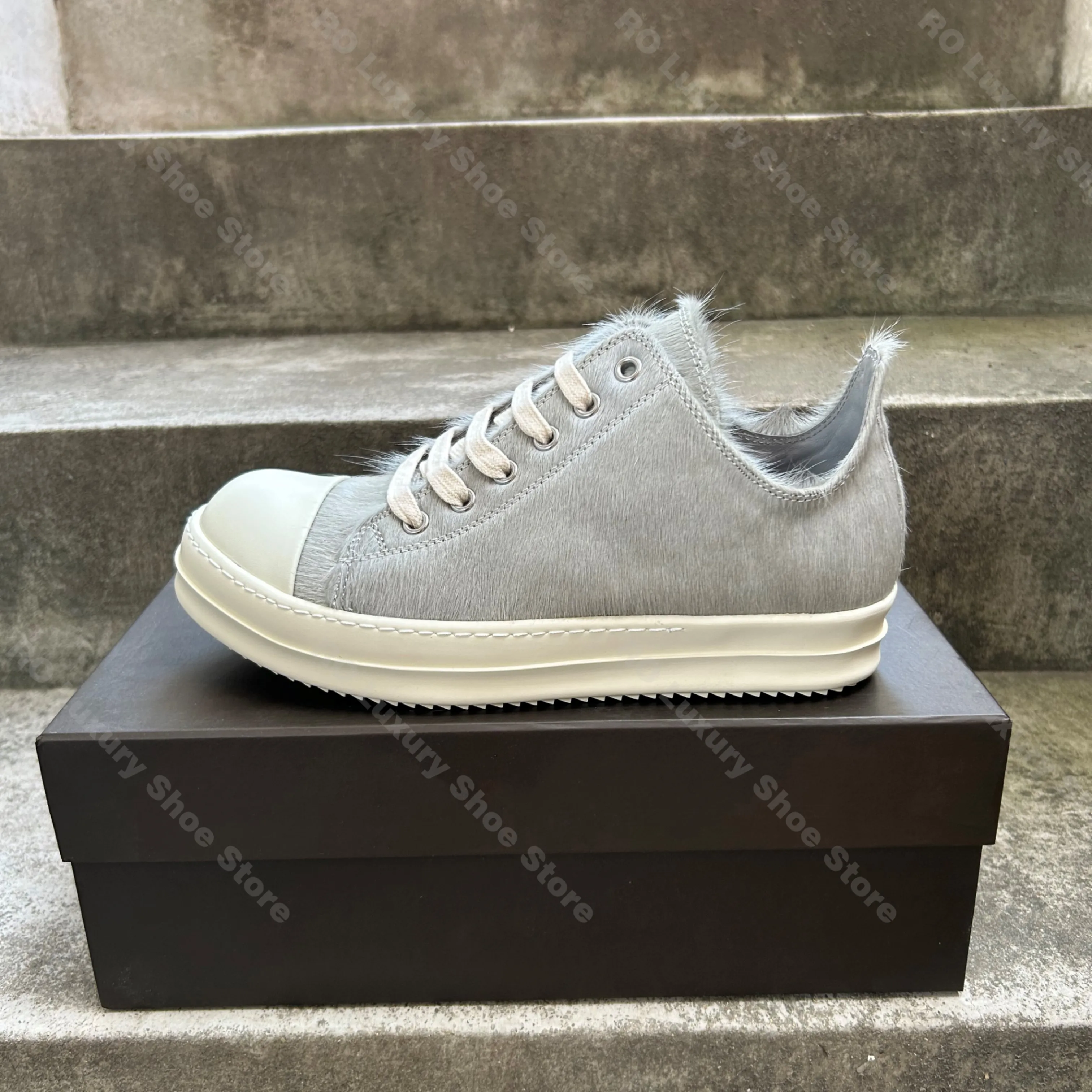 Brand Casual Women Shoe Horsehair Men Sneaker Grey Low Top Lace Up Shoe Designer New Fashion Trainer Platform Leather Flat Shoe