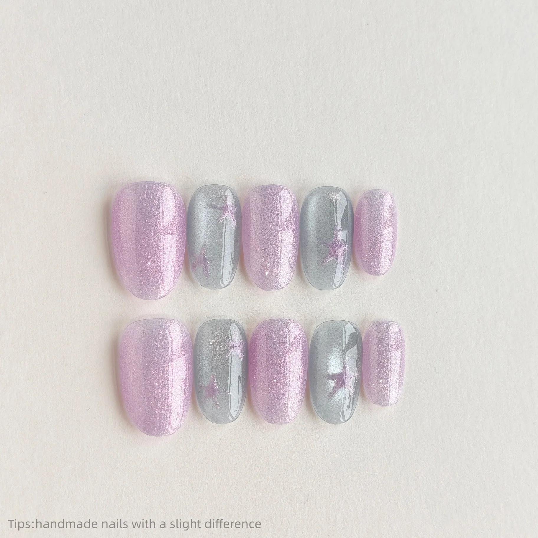 10 個手作りパープルシルバースターグリッタープレスオンネイルオーバルショートウェアラブル再利用可能な甘い付け爪 2026 デート用