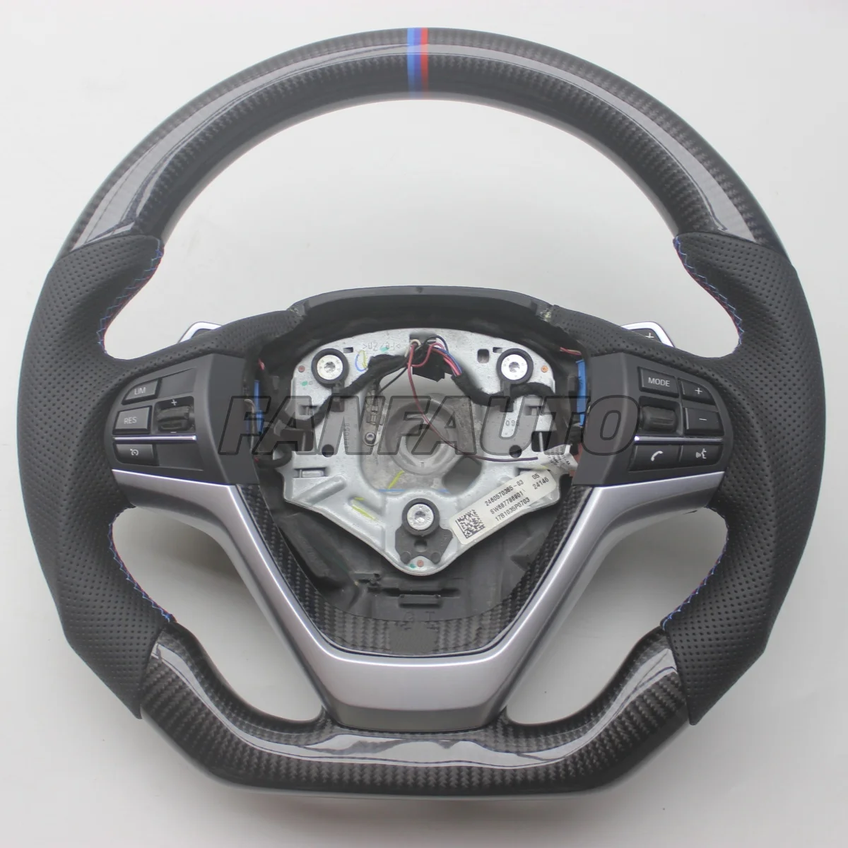 

Сменный руль из настоящего углеродного волокна с кожей для BMW X5 F15 F85 X6 F16