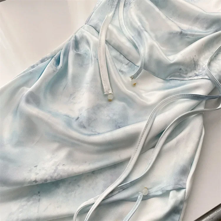 甘いホットガールブルーサテンプリントショートドレス女性の夏のスクエアカラースリムフィットマーメイドドレスファッション女性服