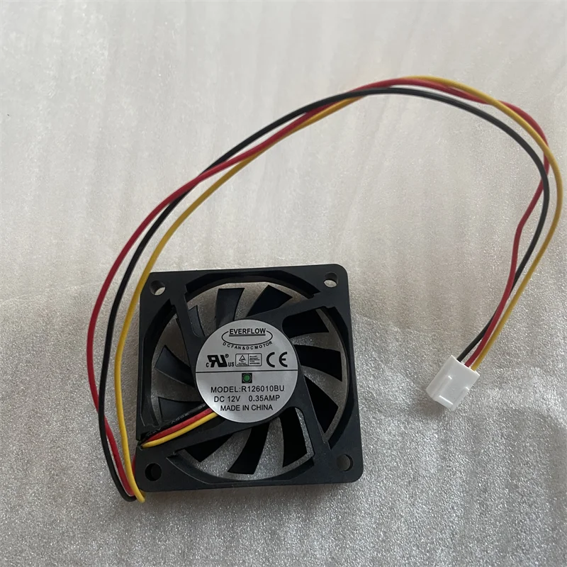 60X60X10MM R 126010 Охлаждающий вентилятор BU 12 В 0,35 А 3 провода 6010