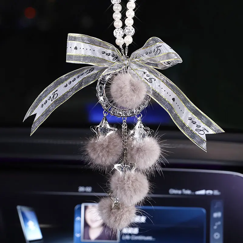Fashion Diamond Car Accessorie Bling Hairball Pendant Auto Rearview Mirror Pendant Birthday Gift Auto Decoraction Ornaments