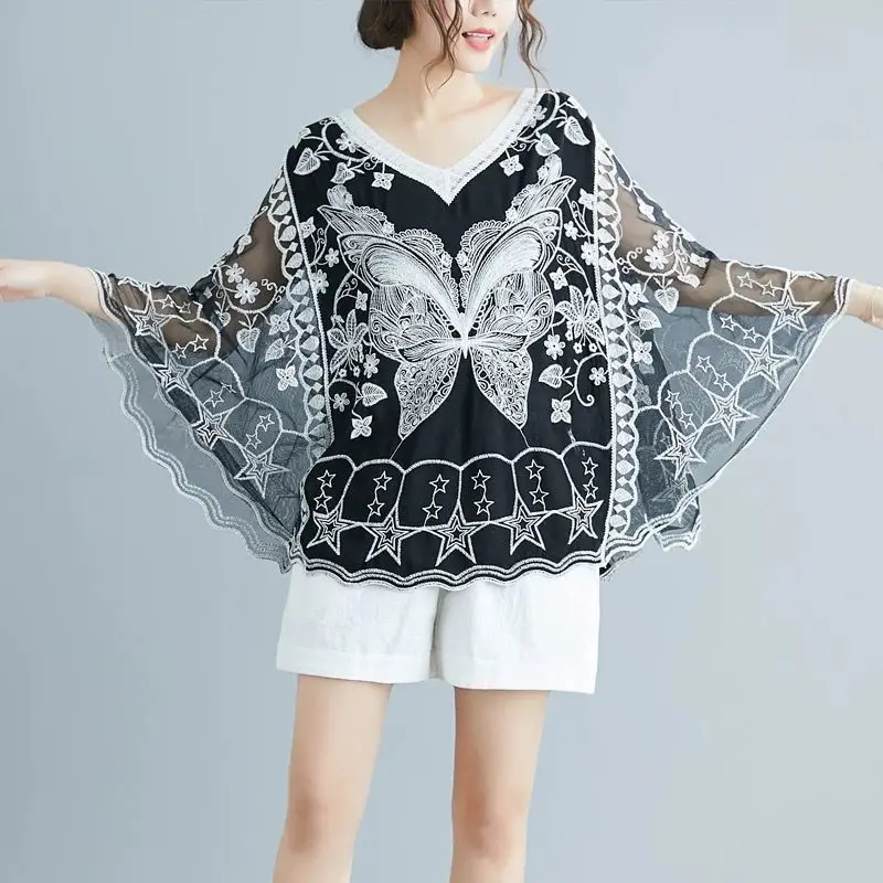 Fashion V-Neck Lace Embroidery Batwing Sleeve Blouses Women\'s Clothing 2024 Summer New Loose All-match Tops Office Lady Shirts