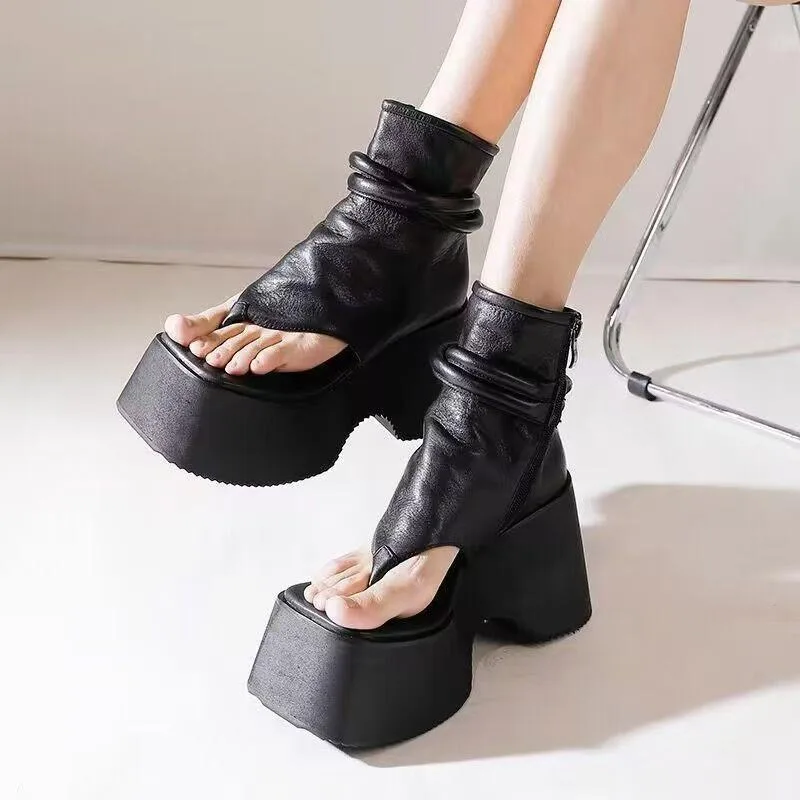 

Высокие крутые ботинки для женщин в 2023 году, новые стильные туфли, увеличивающие рост с застежкой на носок, пляжные сандалии, римские туфли на основе бисквита