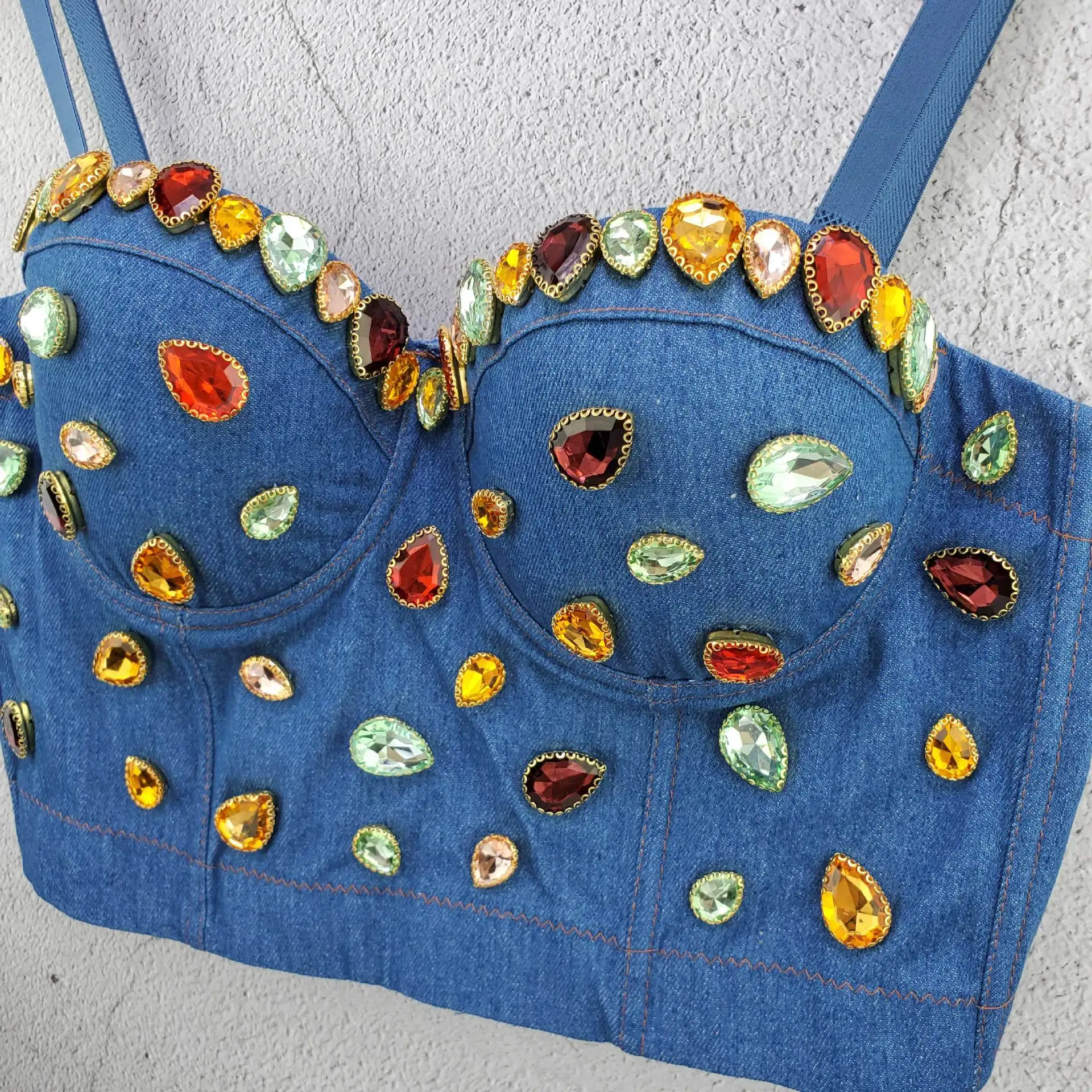 J673 دروبشيب حمالات الصدر الجميلة للفتيات ملابس حريمي الذاكرة الحلوة مسمار حبة الأحجار الكريمة الدنيم المحاصيل الأعلى ، قمم بروتيل ملونة