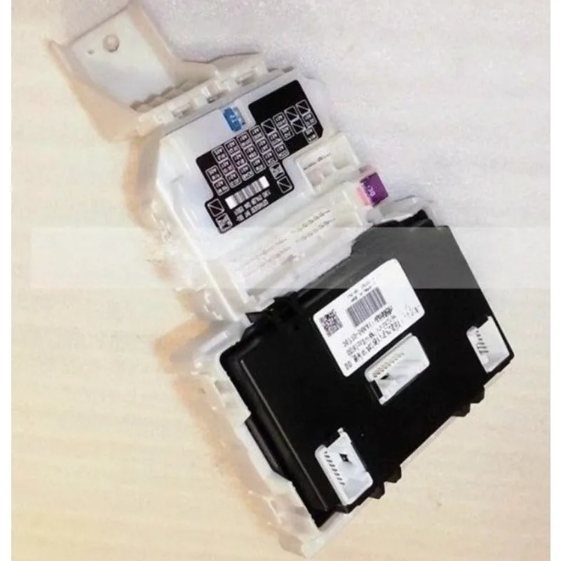 السيارات جزء الجسم تحكم صندوق التحكم وحدة الكمبيوتر 36780-56K30-000 36780-56KE0-000 36770-75K52 لسوزوكي SX4 سويفت BCM