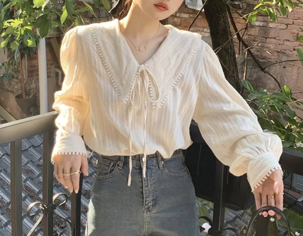 

Peter Pan Collar Bandage Design Sense Blouses Blusas Mujer De Moda 2024 Vintage French Early Spring Single-breasted Chic Shirts