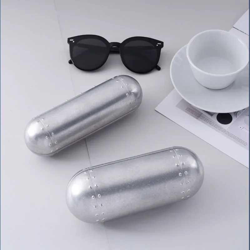 

misa hot sale Aluminum Round Eyeglasses Case Slug Lightweight Pressure Resistant Portable Sunglasses Case Box Eyeswear Sto