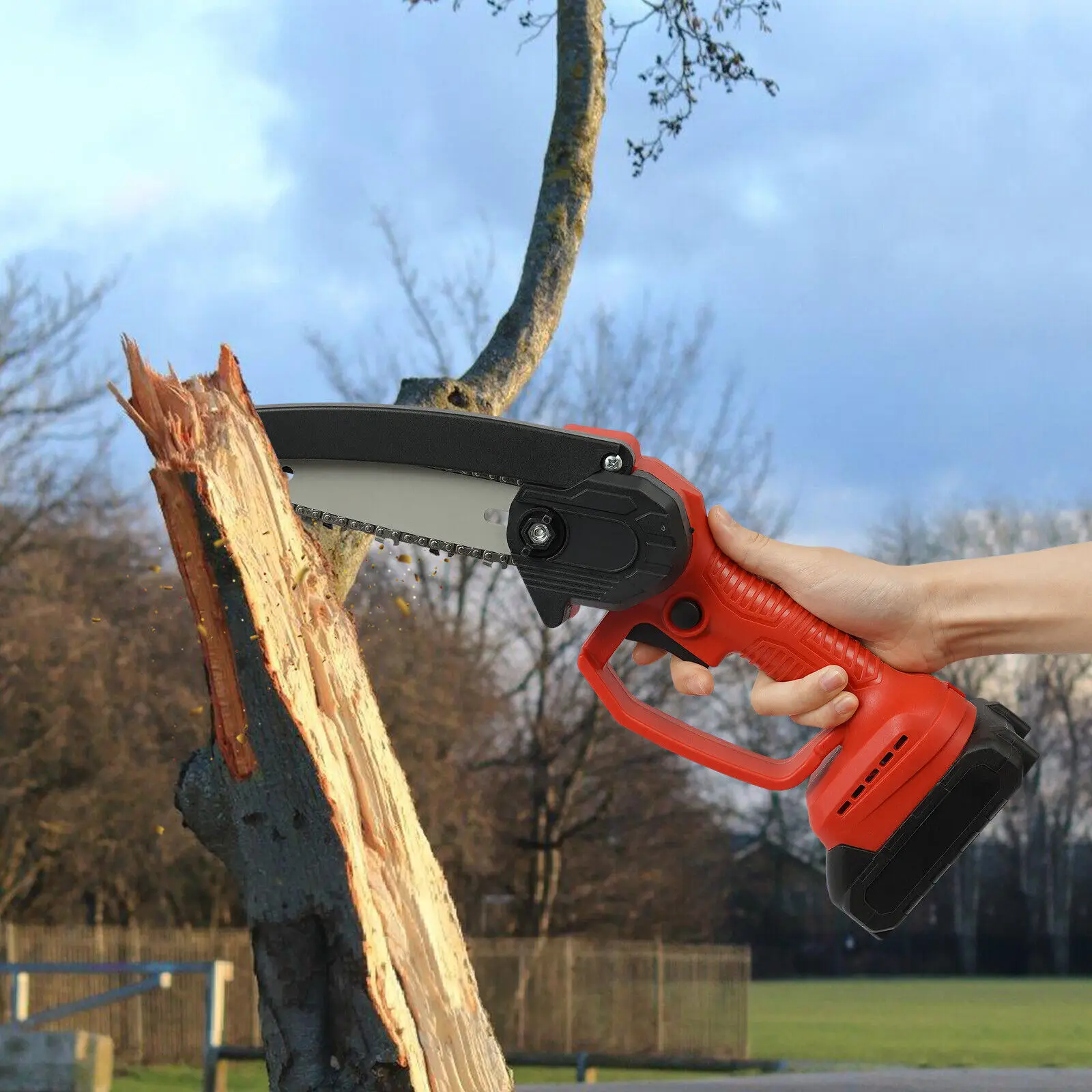 Cordless Electric Chainsaw Wood Tree Cutting Pruning Woodworking Cutter 450W