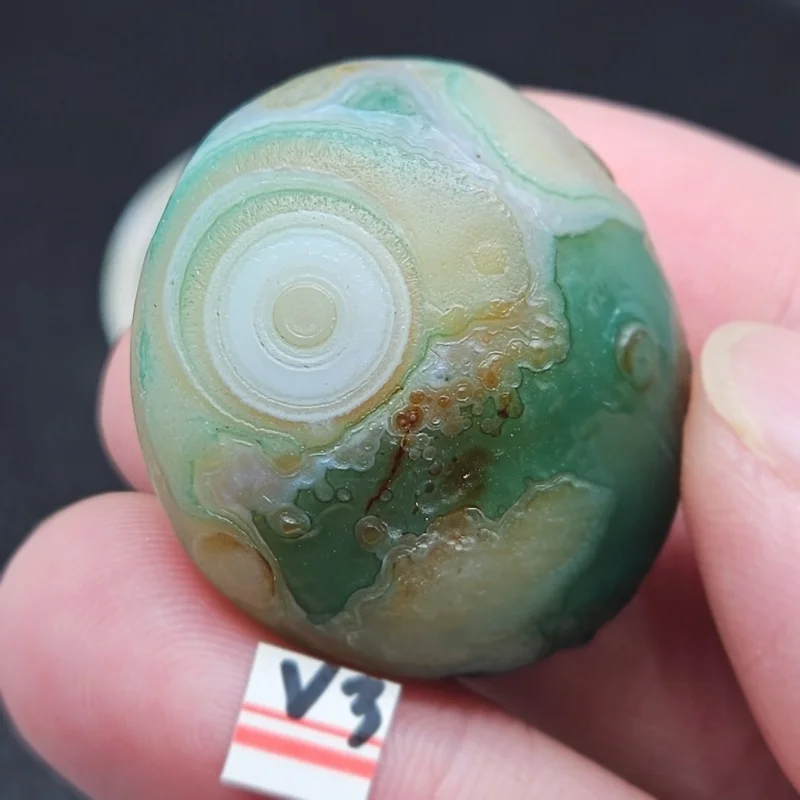 Rare natural black eye agate energy crystal healing witchcraft chakra gem Feng Shui home decoration