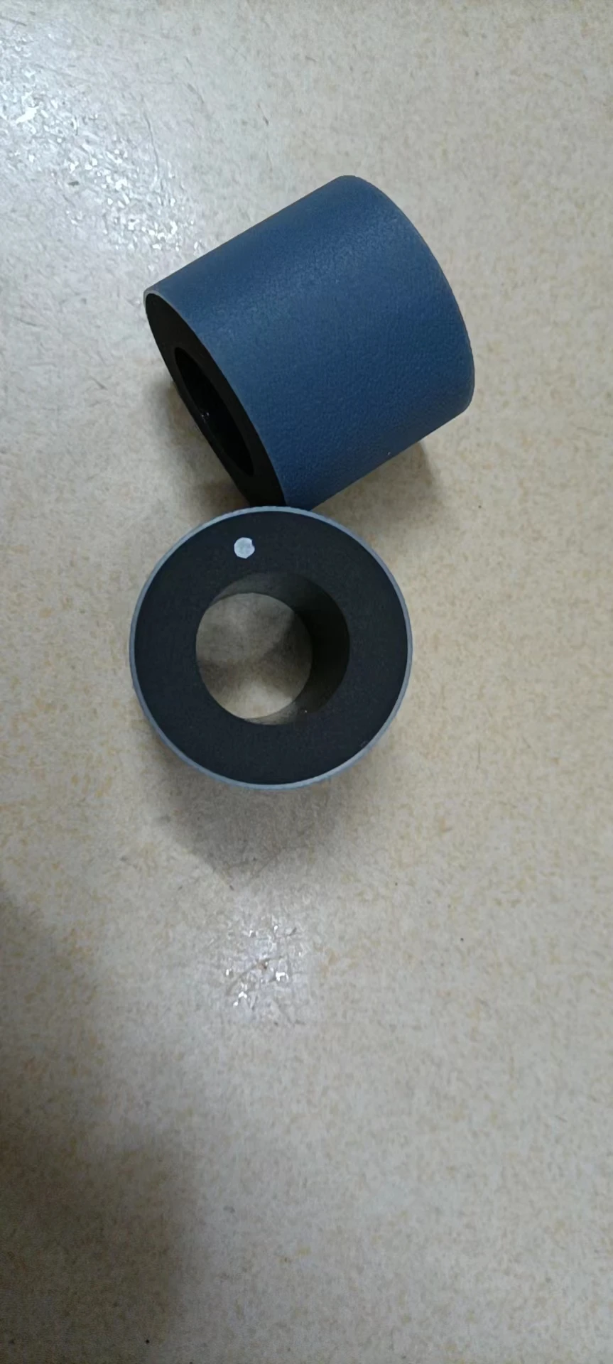 الأسطوانة البيك اب الأصلية 93L-11701 مناسبة لآلة مطابقة الصفحة Duplo Post معدات الضغط DFC-10 DFC-12/80 /100/120 DC-8 DC-10