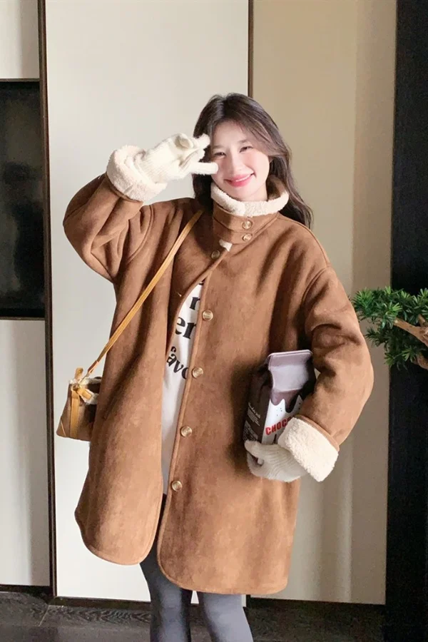 Korean Loose Little Fur One Lambswool Coat Women's Winter 2025 Stand-up Collar Thick Coat