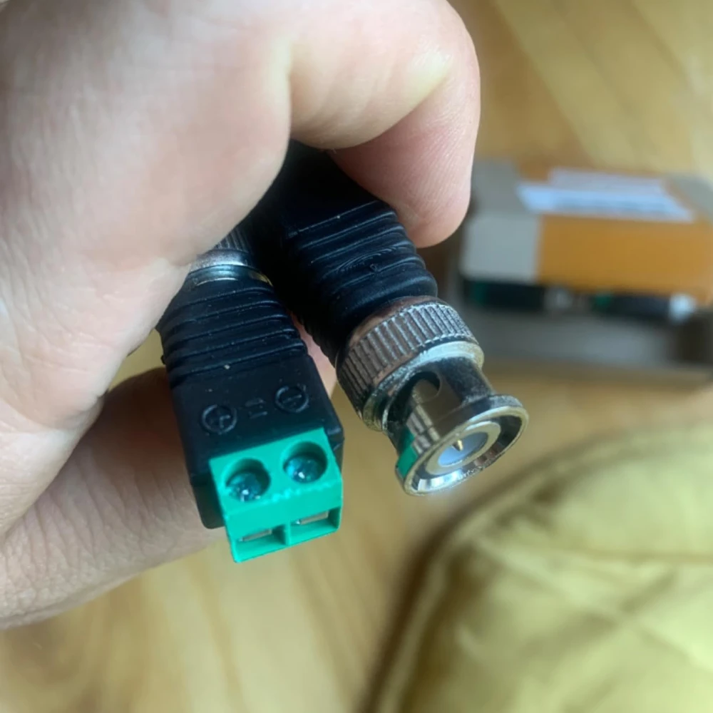 10 قطعة محول BNC ذكر Balun ، Cat5 إلى BNC & BNC إلى 2 محطات لولبية ، محول مراقبة CCTV جودة عالية لأنظمة الفيديو