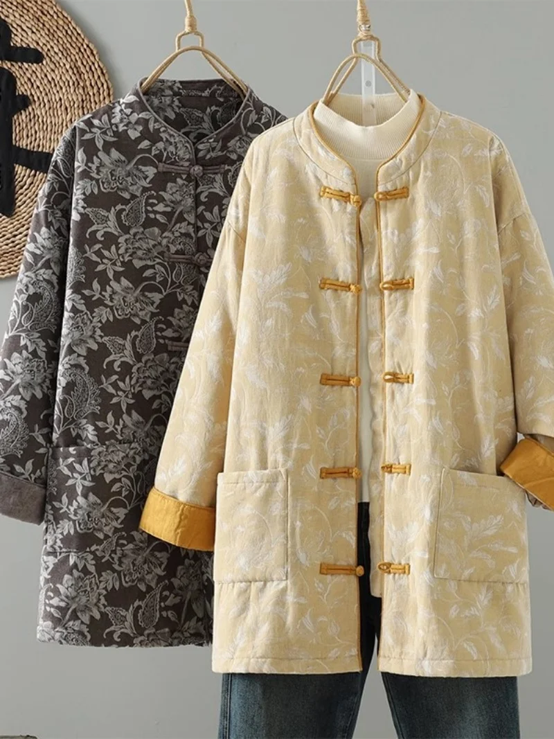 

Chinese Style Stand Up Collar Plate Buckle Thickened Warm Jacquard Cotton Jacket For Women Winter 2025 Retro Printed Coat w827
