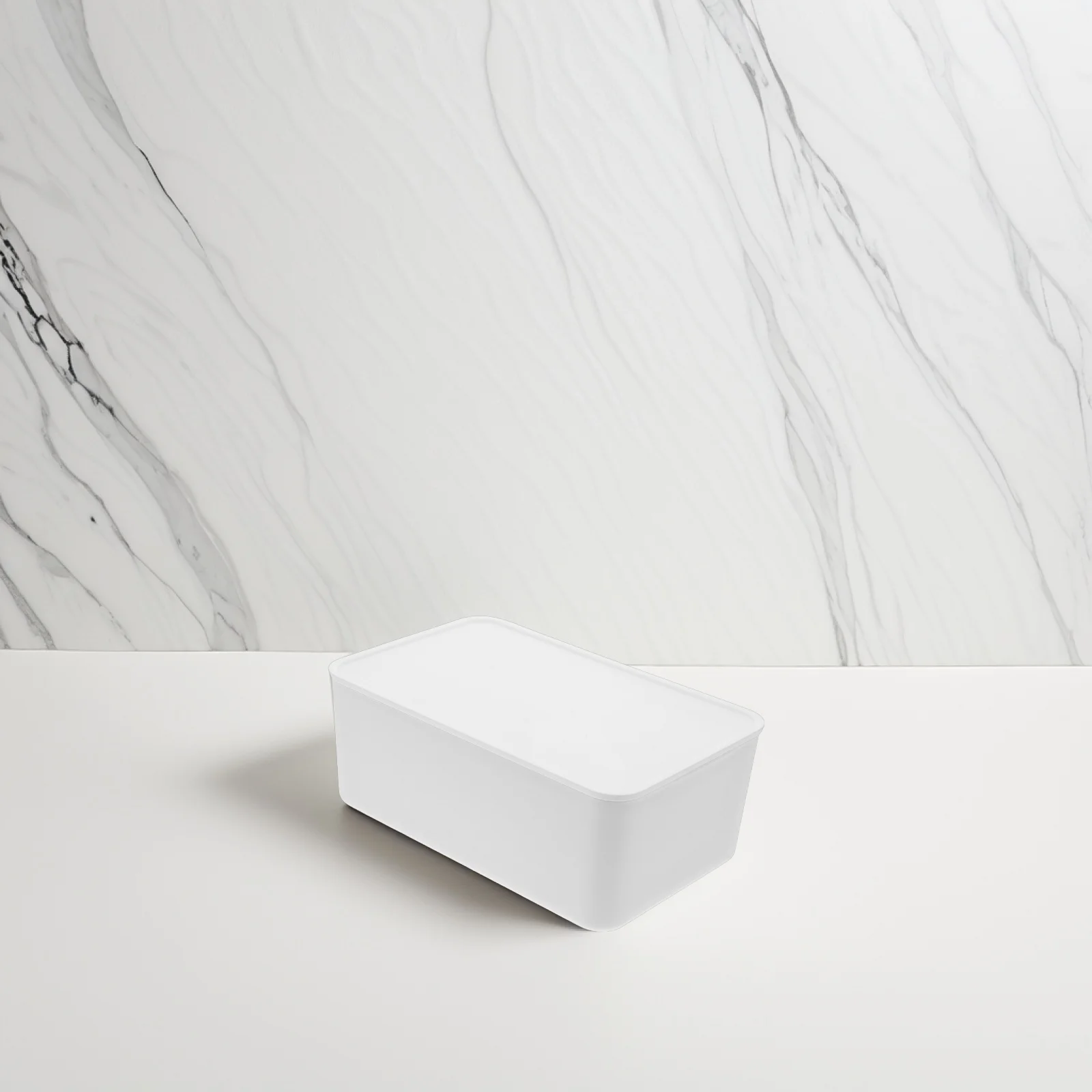 

Wipes Dispenser Storage Box With Lid Plastic Baby Wipe Container Non-Slip Sealing Design For Kitchen Bathroom Car White