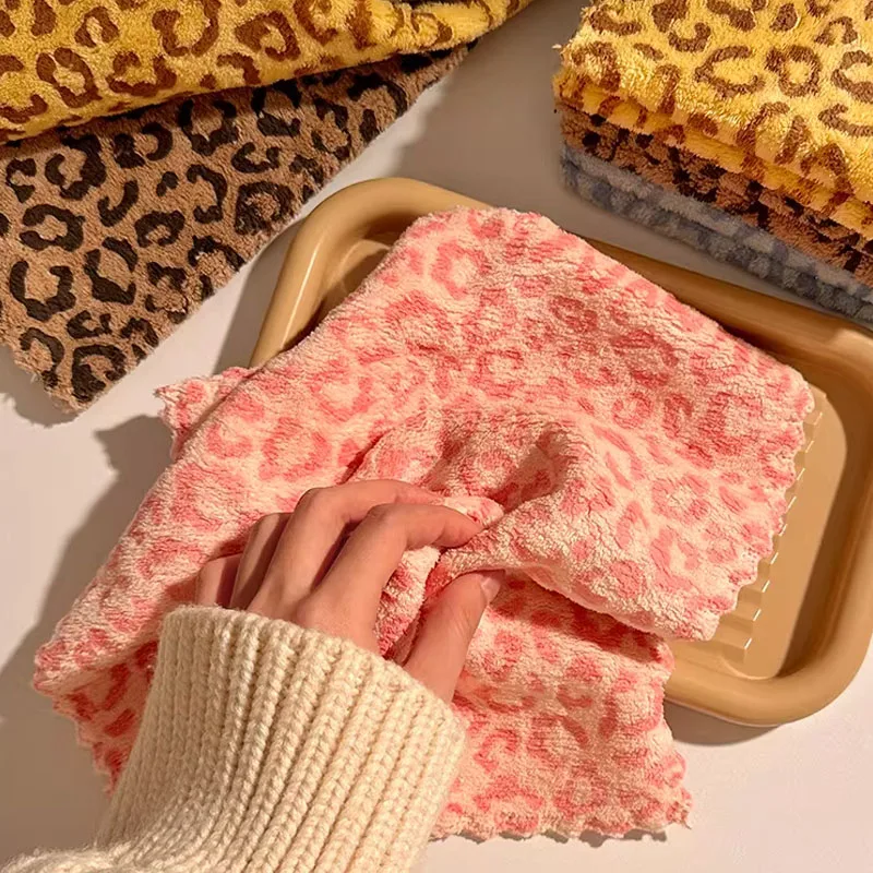1-10pcs Coral Fleece Double-sided Colored Leopard Print Cleaning Cloths Polyester Square Towels for Dishwashing Wiping Table