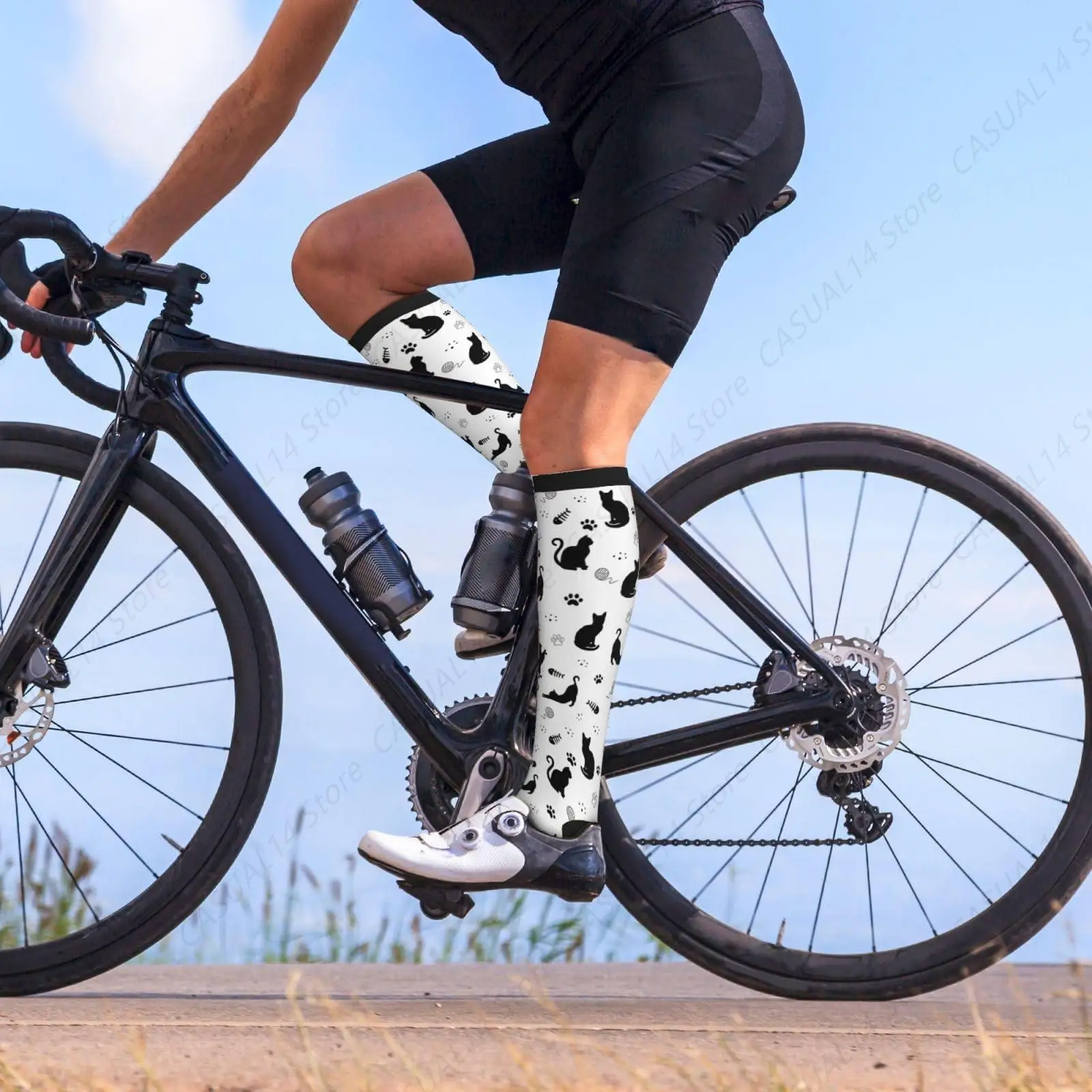 أبيض وأسود القط جوارب ضغط العجل الركبة عالية دعم الجوارب الجدة للنساء الرجال رياضي الجري المشي لمسافات طويلة ممرضة