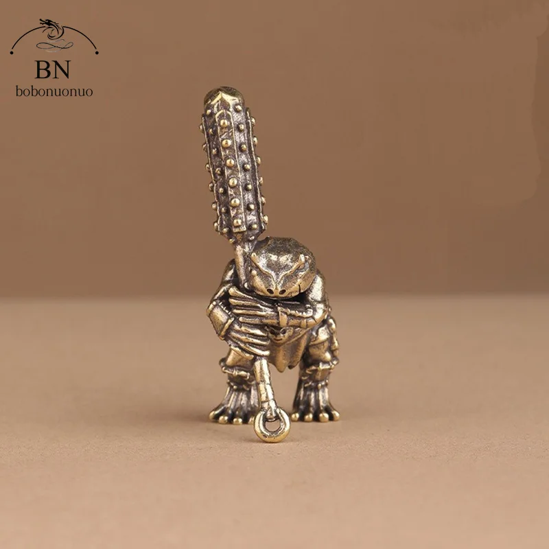 Retro Brass Master Frog Carrying A Hammer Small Statue Lucky Desktop Ornament Animal Figurines Home Decoration Accessories Gifts