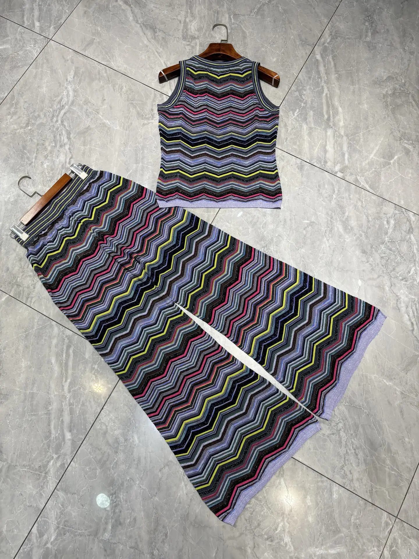 Women Sequins Striped Knitted Set Round Neck Sleeveless Vest + Elastic Waist Straight Wide Leg Pants Fashion Female Suit