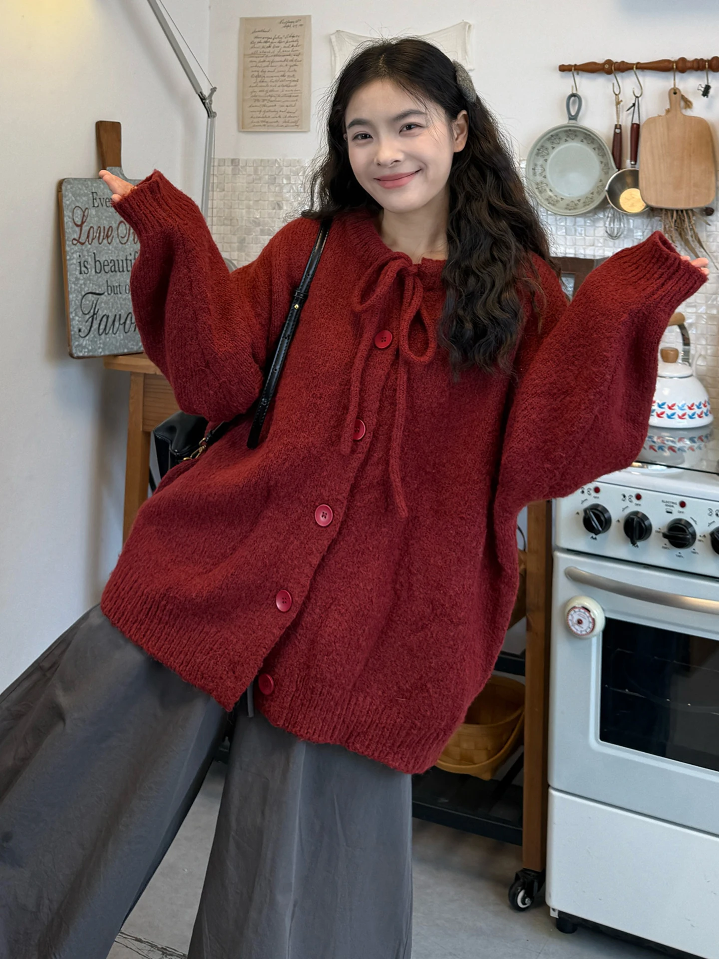 

Ретро-кардиган винного цвета с бантом, вязаный, свободный, осенне-зимний, для женщин, в стиле lazy chic, модный