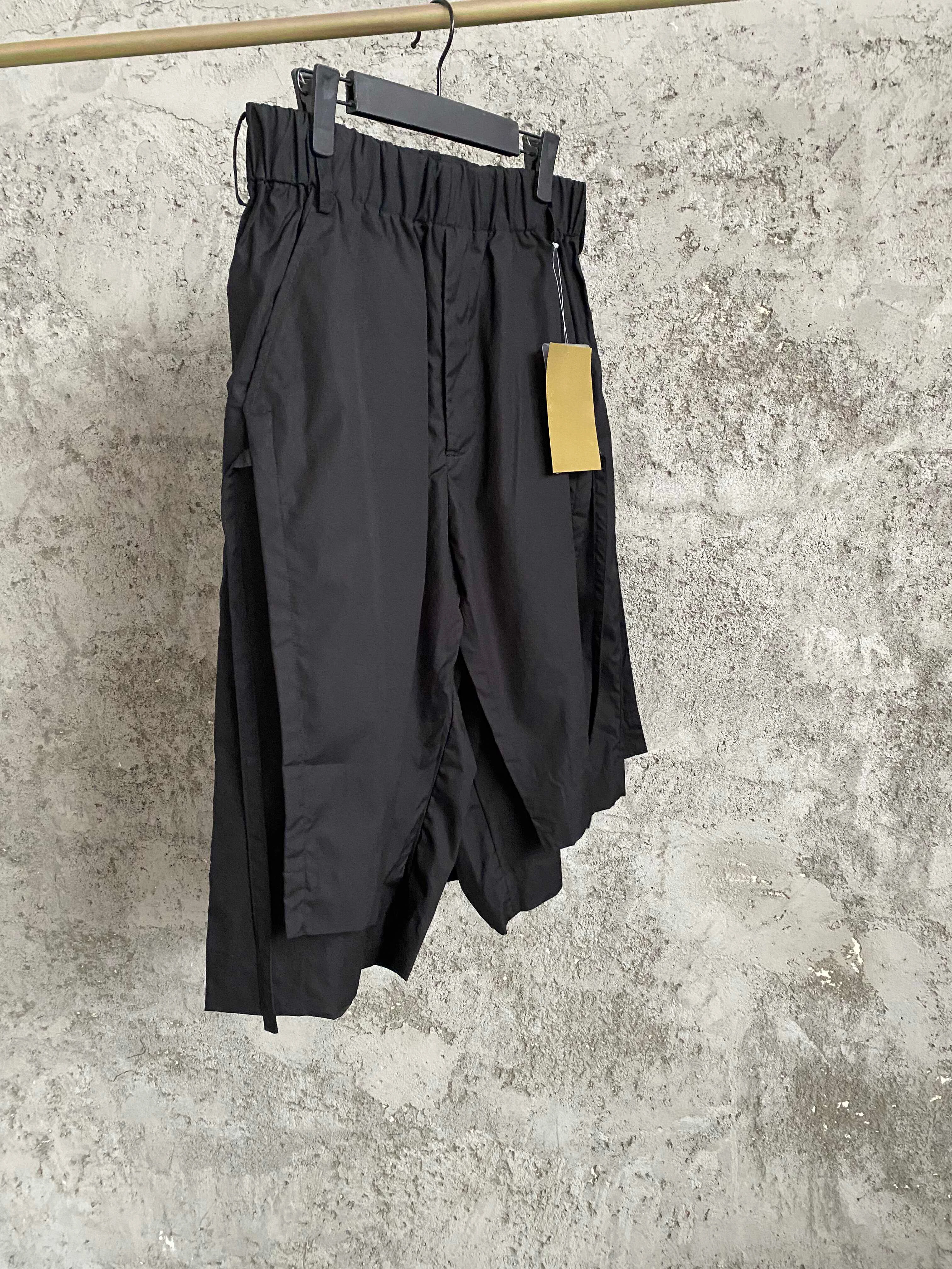 TOP-YAMAMOTO original design sense, unique and elegant, three-dimensional cut wide-leg casual kendo pants