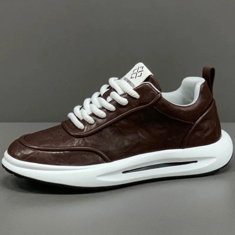 Nuevos zapatos clásicos de lujo para hombre, zapatos informales de cuero antideslizantes y cómodos para jóvenes, Zapatillas Retro para correr para hombre
