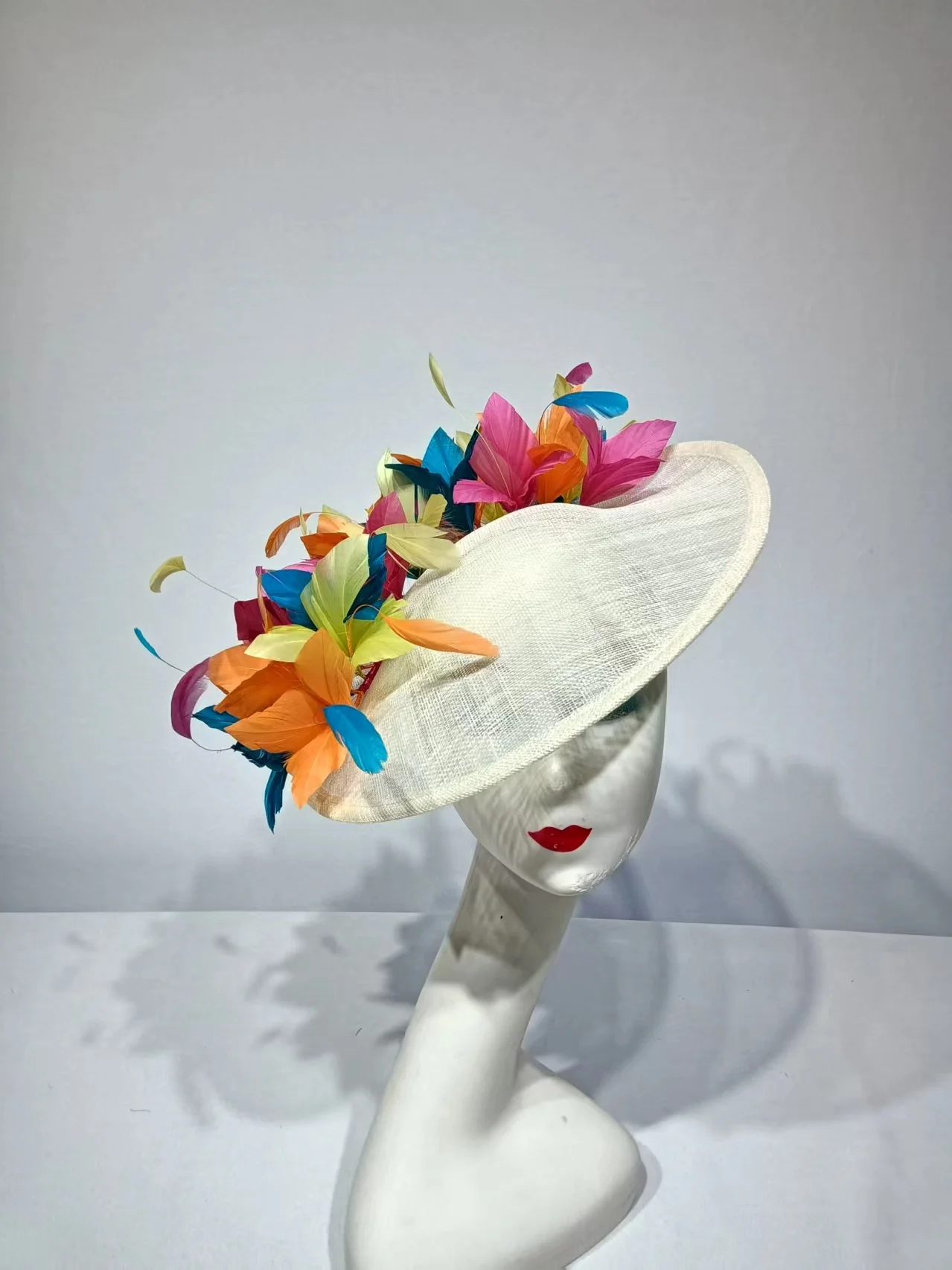 

New Handmade Foral Hat For Women Church Hats Woman Party Ladies Dress Sinamay Derby Hat Wear