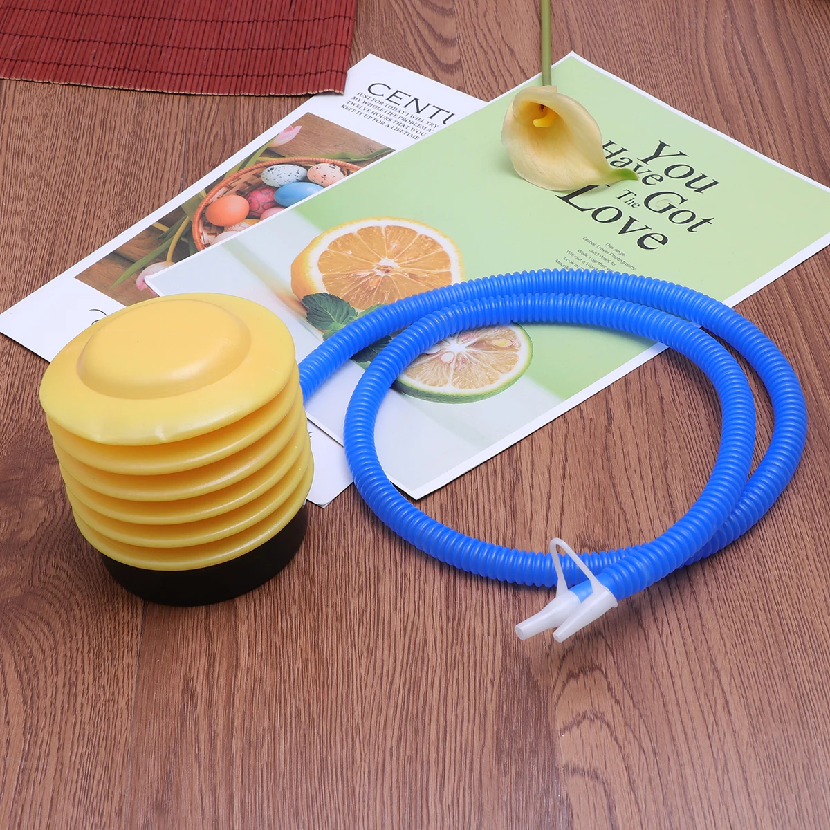 

Compact Balloon Inflator with 2 Nozzles and Adapters Lightweight Air Pump for Inflatables Party Air Pump Plastic Inflator